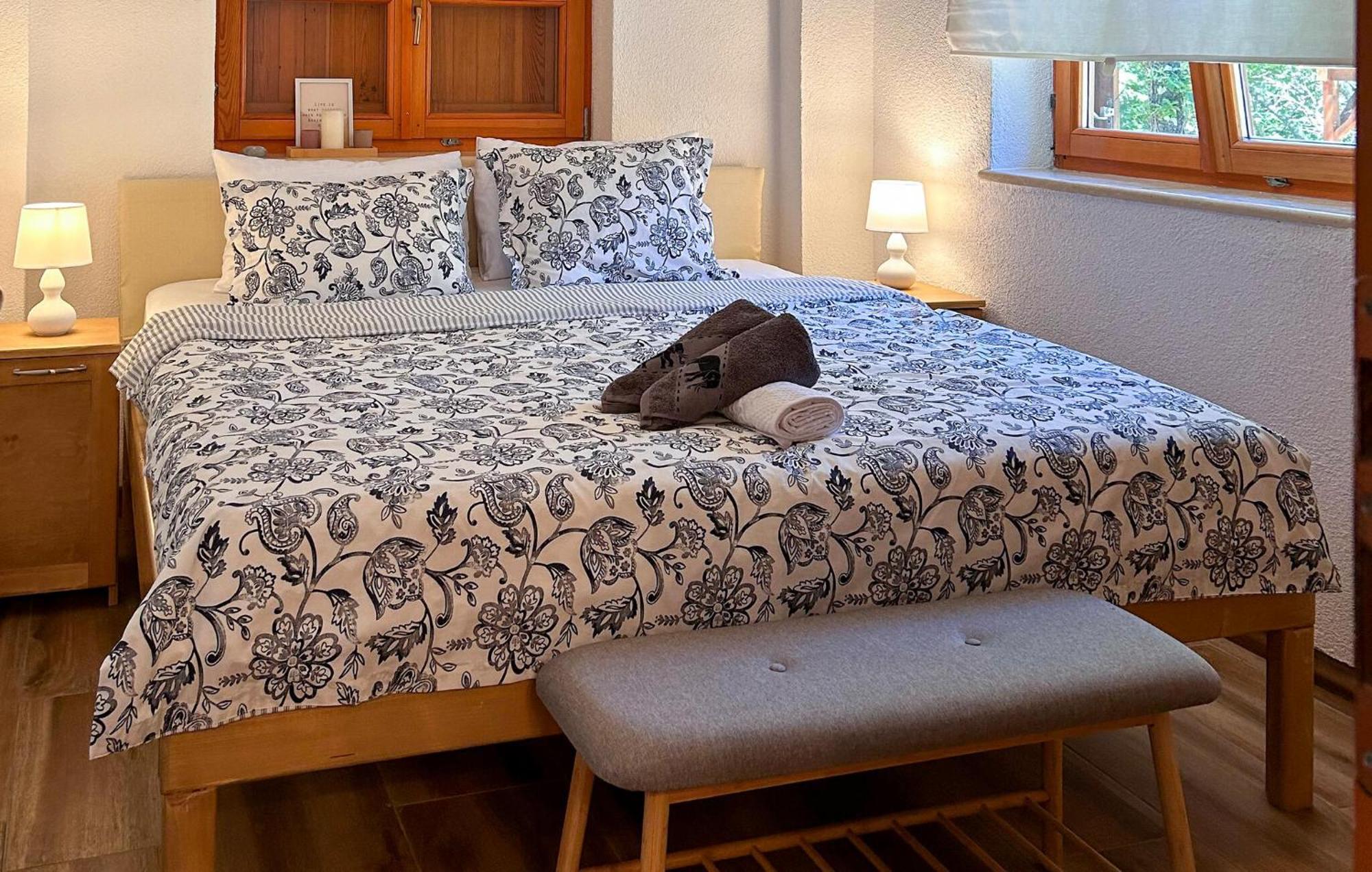 2 Bedroom Beautiful In *